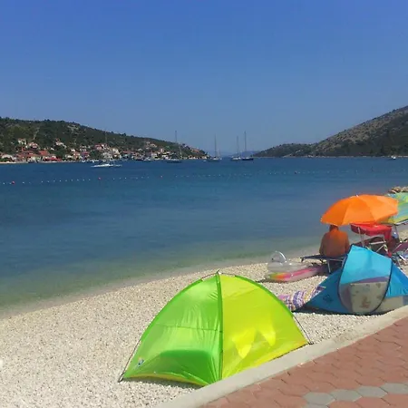 Natasa Апартаменты Винишче