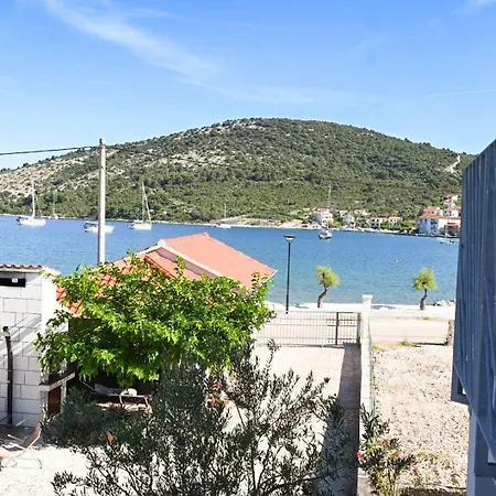 Natasa Апартаменты *